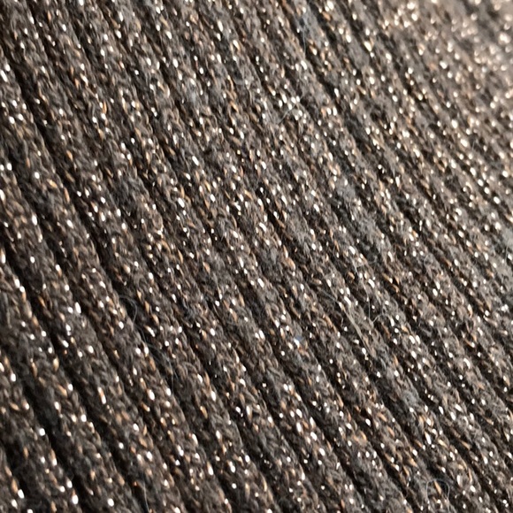 Glamour Your Glitz Long sweater. - Picture 3 of 3